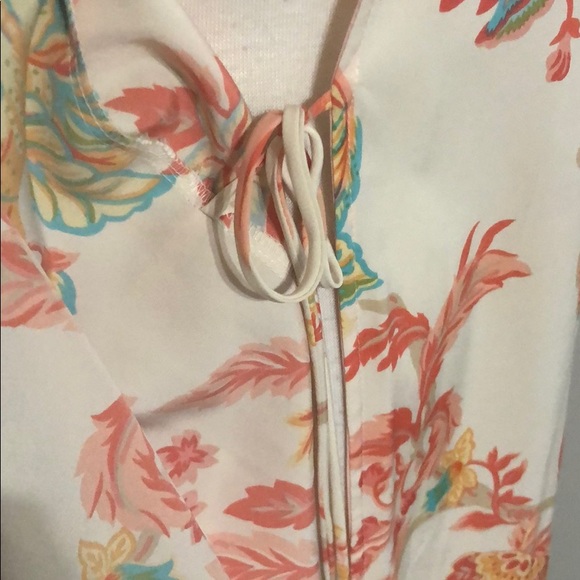 Natori colorful and floral short robe, size M. - Picture 7 of 9